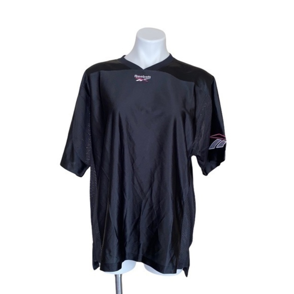 NWT Reebok classic soccer jersey size M